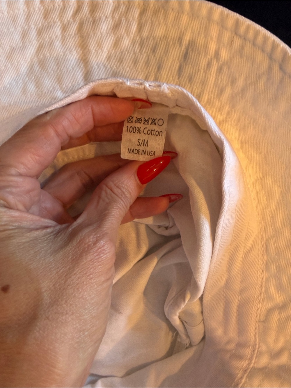 Aime Leon Dore White Bucket Hat with Gold Logo Tag - Picture 4 of 5
